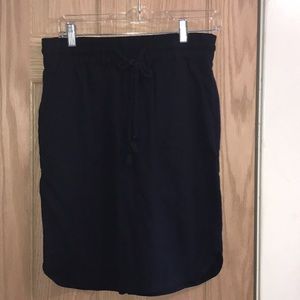 NWT! Loft navy skirt size small